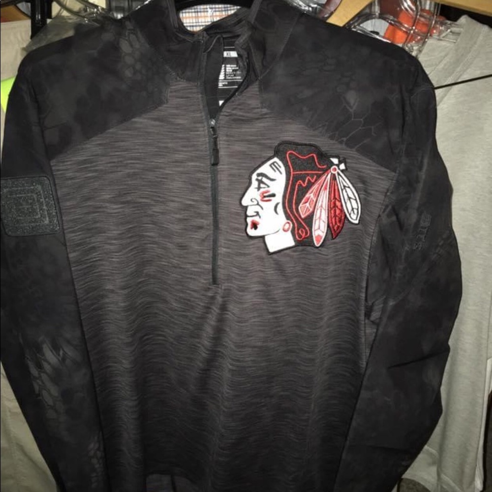 Clothes - Picture 3 of 16